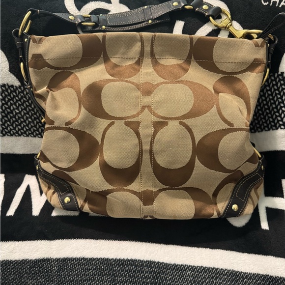 Coach Brown Signature Canvas Bag - Picture 2 of 13